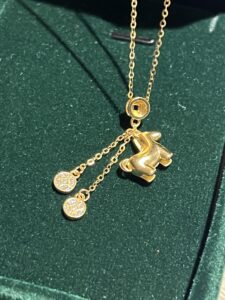 Collier Cheval – Talisman Doré, Argent Plaqué Or photo review