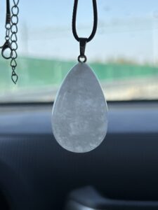 Collier Cristal de Roche – Clarté Intérieure photo review