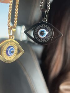 Collier Mauvais Œil – Regard Sacré photo review