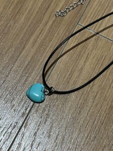 Collier Turquoise – Cœur Protecteur photo review