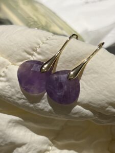Boucles d’oreilles Améthyste – Goutte de Lune photo review