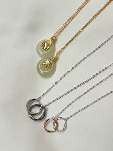 Collier Jade Cheval/Coq – Harmonie Ancestrale, Argent Plaqué Or photo review