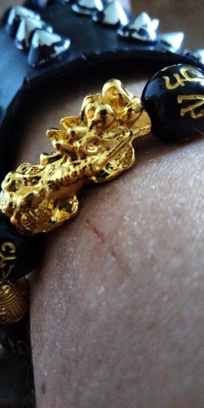 Bracelet « Protection » Pi Xiu et Six Mantras photo review