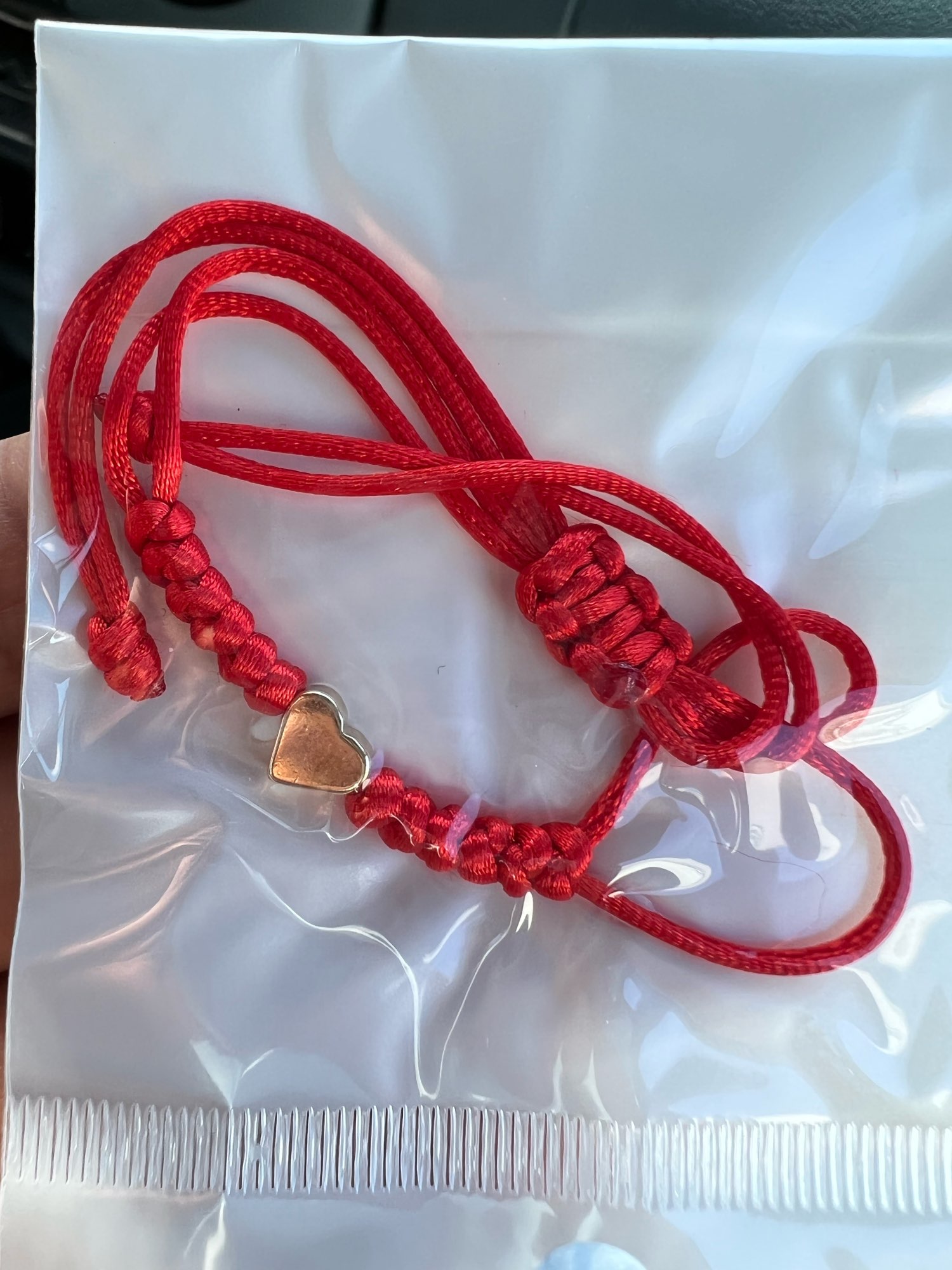 Bracelet "Fil du Cœur" en Fil Rouge photo review